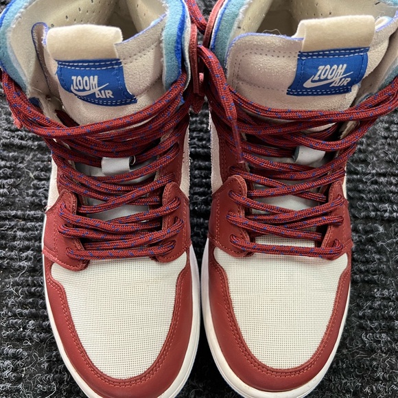 Jordan 1 High Cushion Zooms - Picture 2 of 8